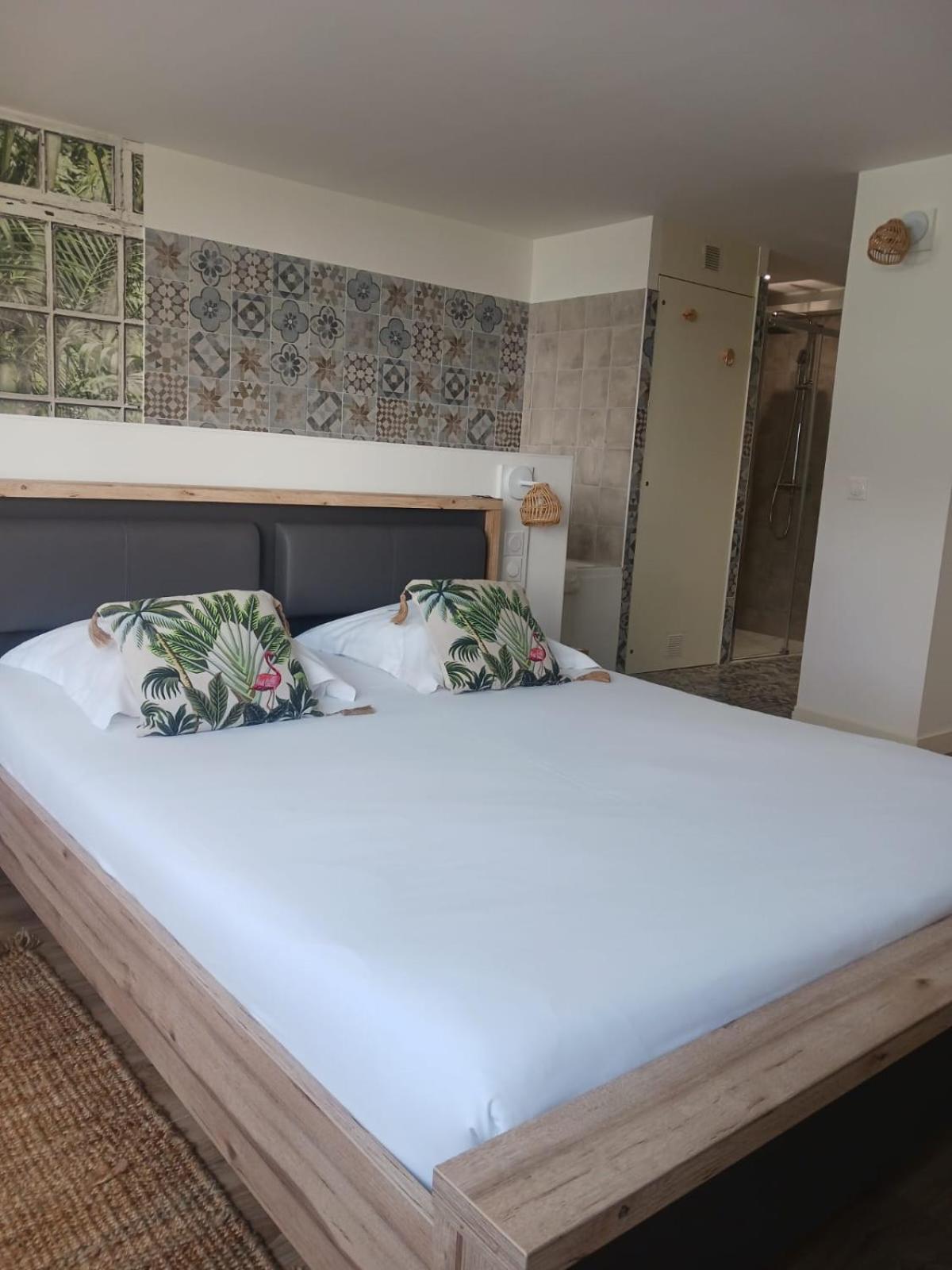 Cotinga Hotel Villars-les-Dombes Eksteriør billede